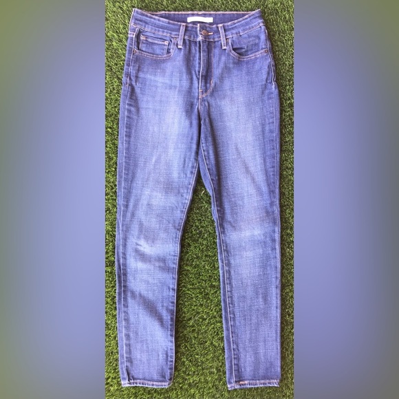 Levi’s Denim Bundle: Jacket (S) & Levi’s High Rise Skinny Jean (W28 L28) - Picture 11 of 16